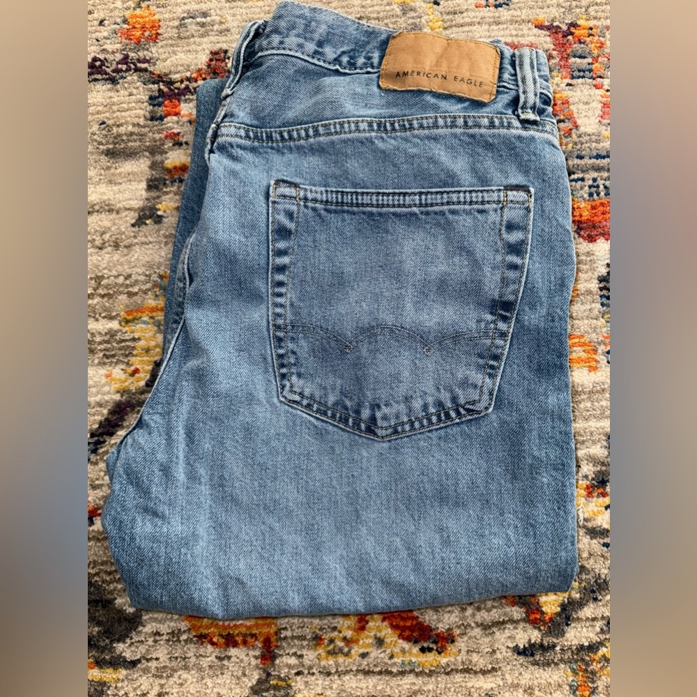 American Eagle Straight Jeans